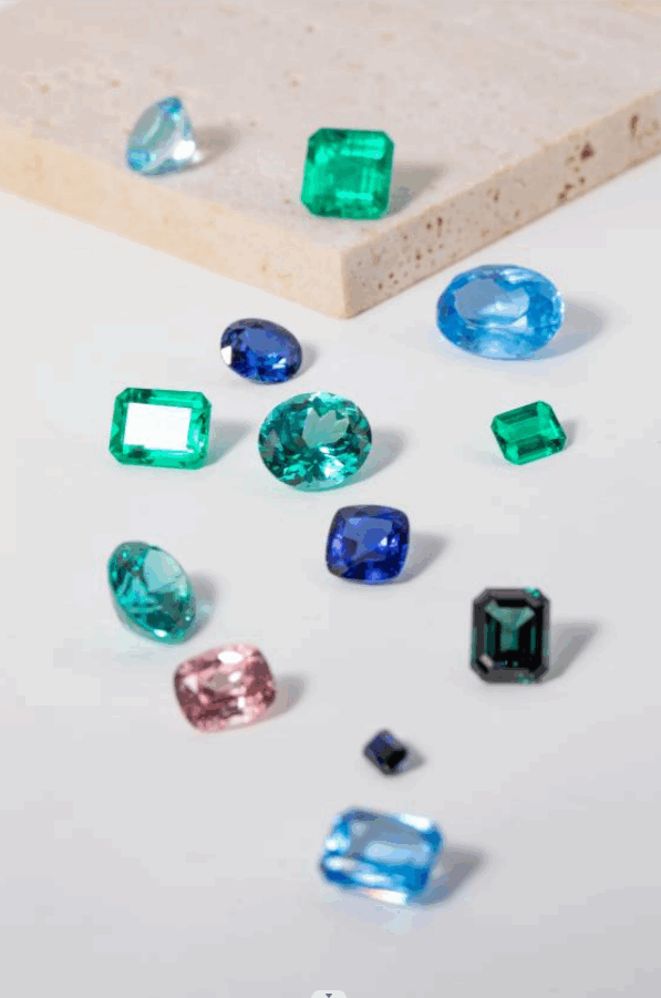 gem-expert-checking-gemstone-emerald-1